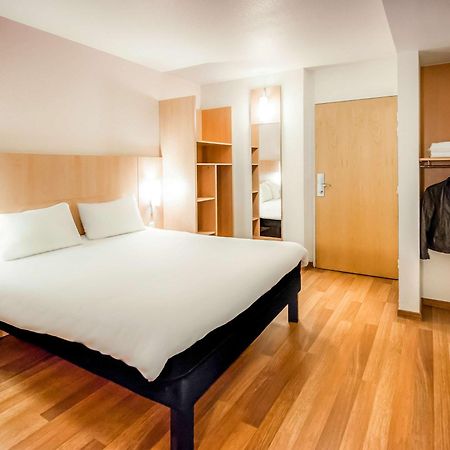 Ibis Vannes Bagian luar foto