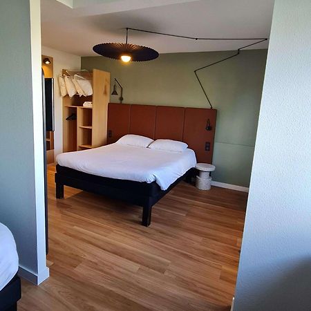 Ibis Vannes Bagian luar foto