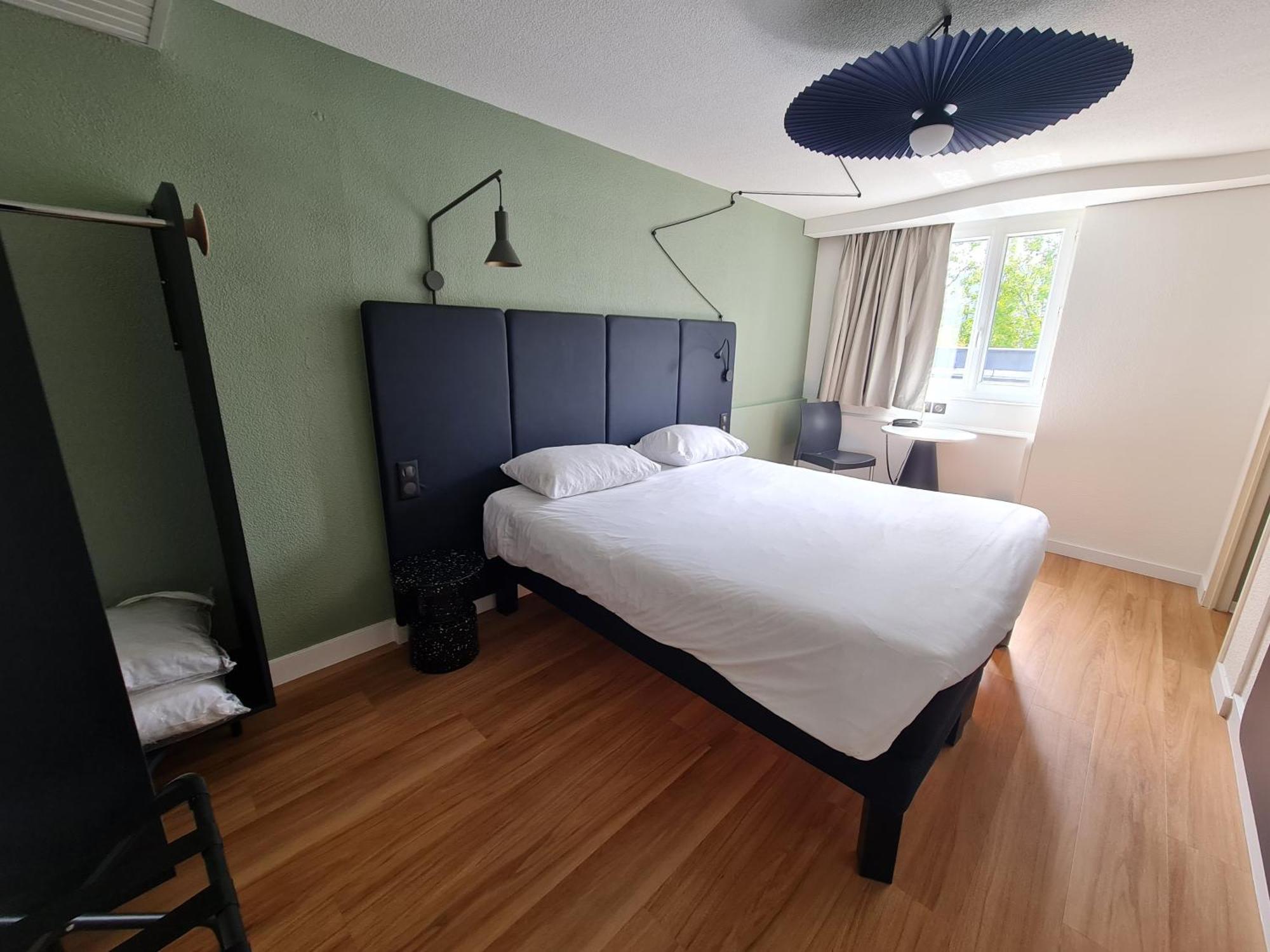 Ibis Vannes Bagian luar foto