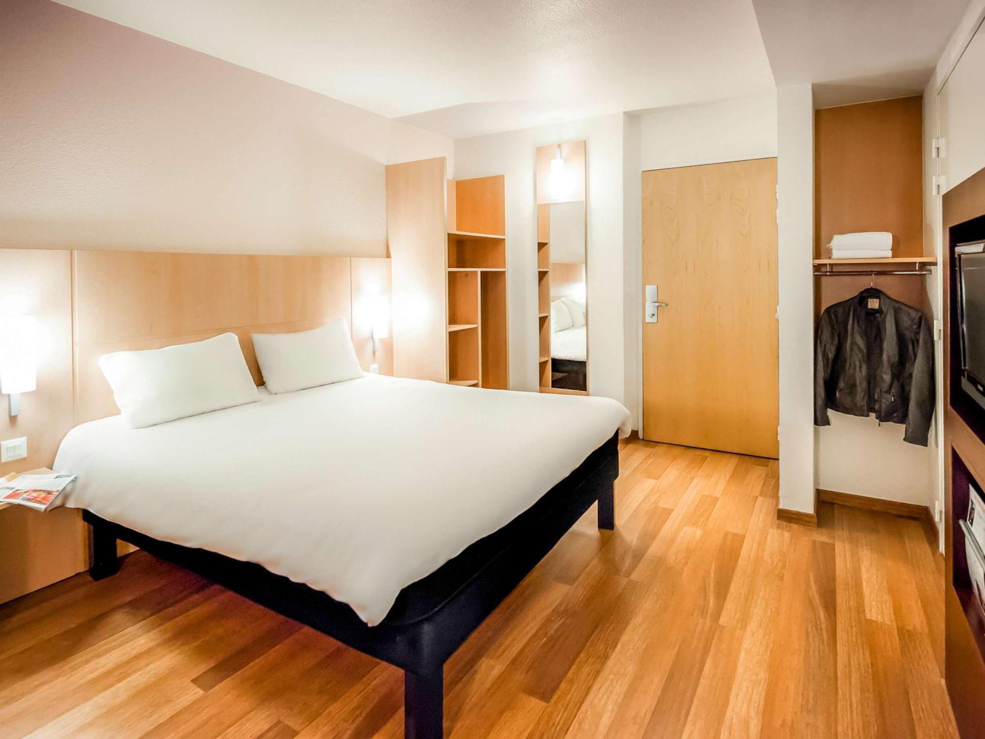 Ibis Vannes Bagian luar foto