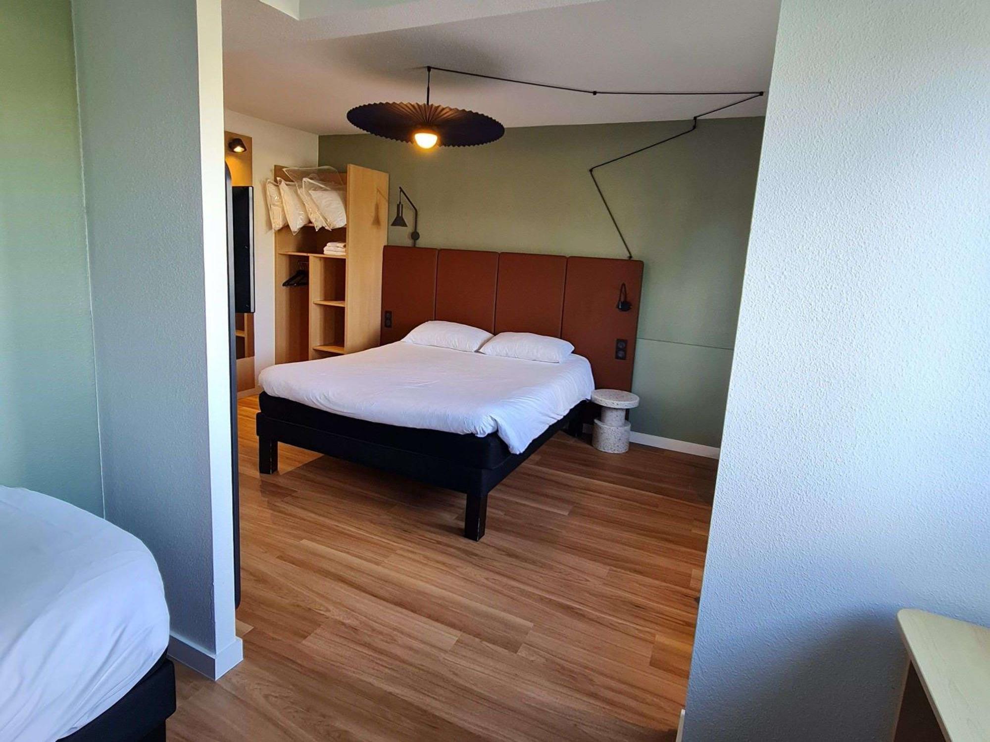 Ibis Vannes Bagian luar foto