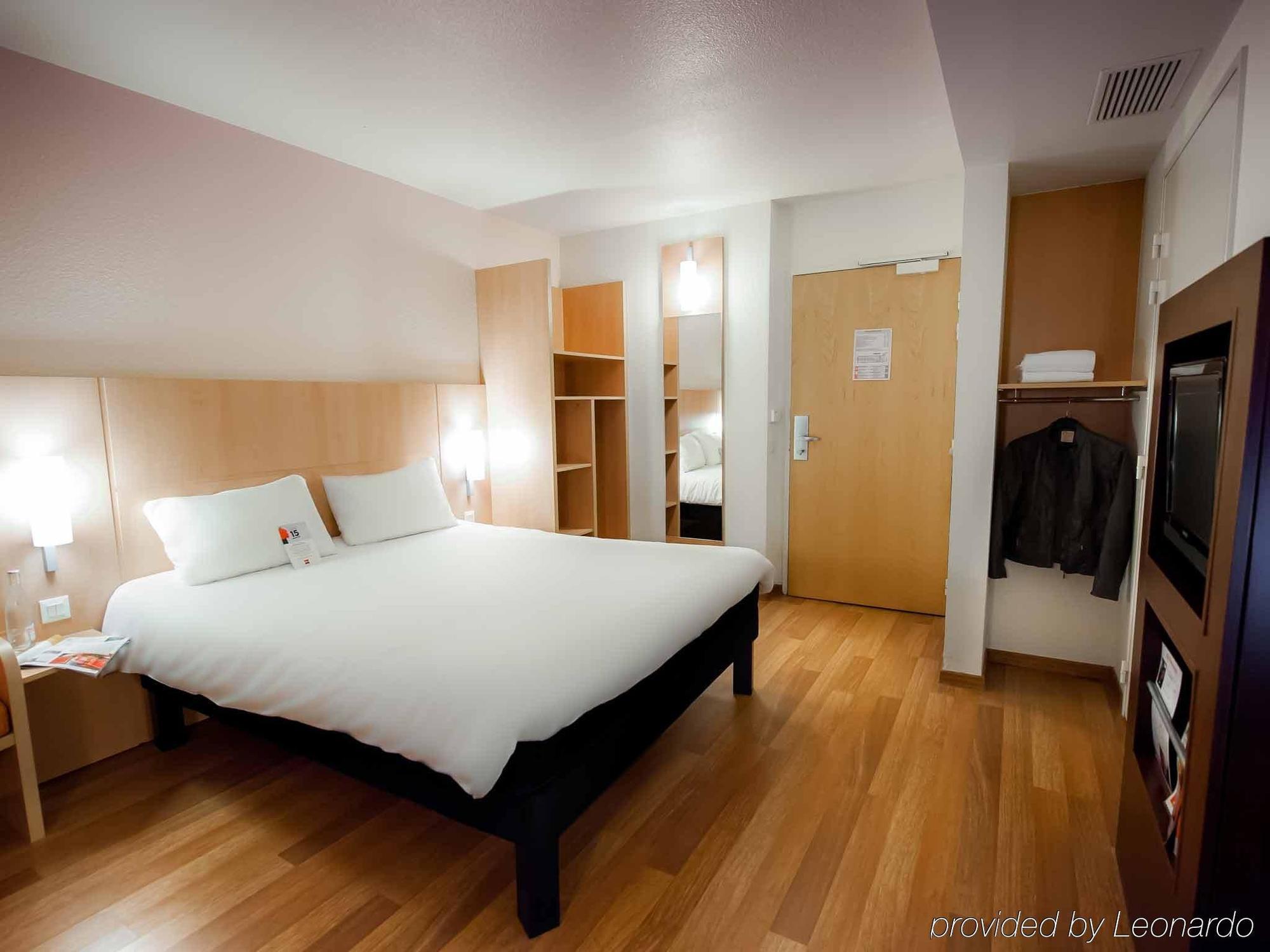 Ibis Vannes Bagian luar foto