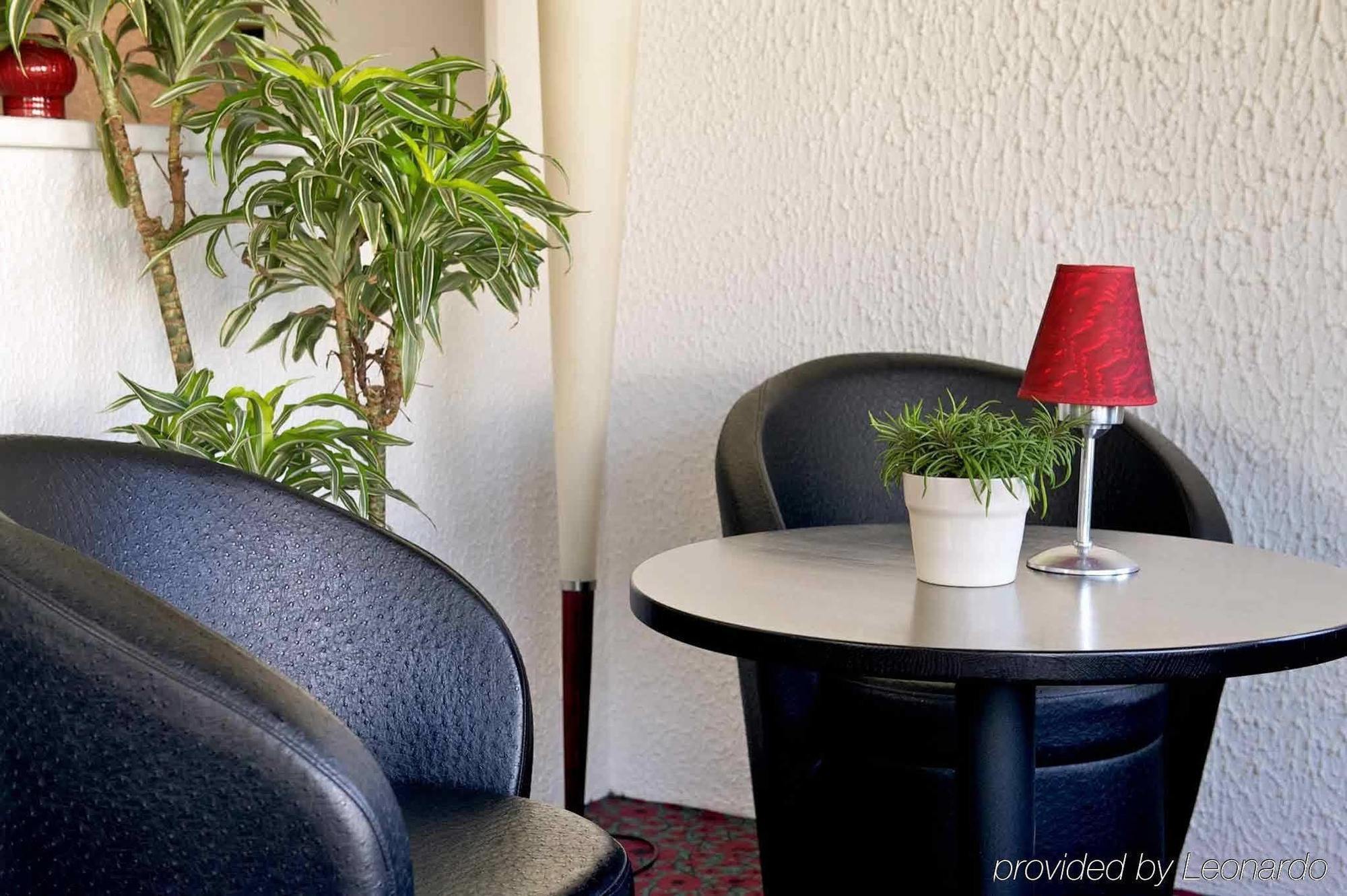 Ibis Vannes Bagian luar foto